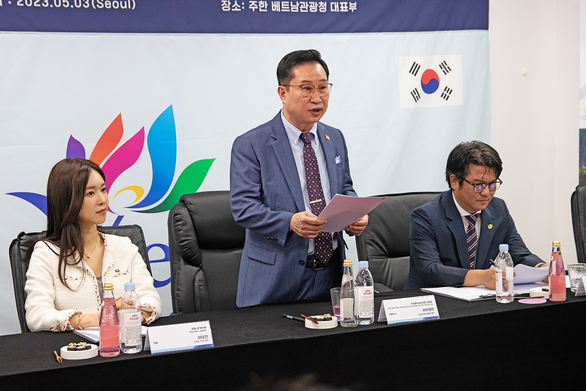 Đại sứ Du lịch Việt Nam tại Hàn Quốc Lý Xương Căn phát biểu tại buổi làm việc